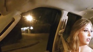 Sayang remaja pirang hitchhikier Kelly Greene mendapat fucked keras