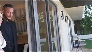 MILF puremature busty pirang dewasa alix lynx tercakup dalam air mani dewasa semburan sperma payudara besar