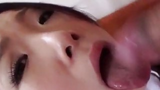 Miyuki merasa luar biasa dengan vagina berbulu keras kacau
